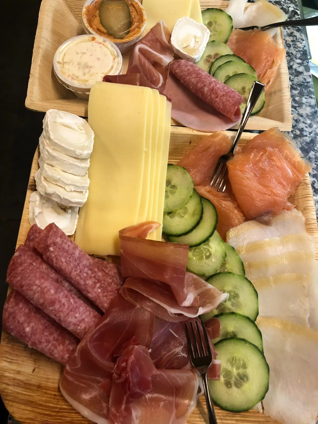 Kaas, charcuterie en fruit